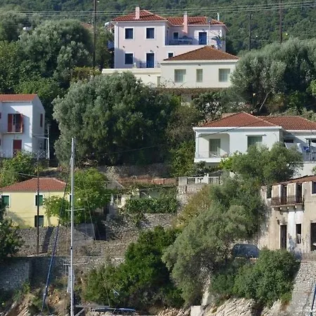 Argalios Apartment *