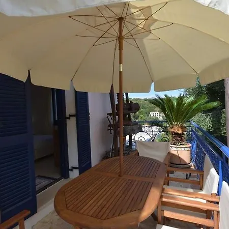 아파트 Argalios Kionion