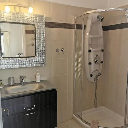 Argalios Apartment